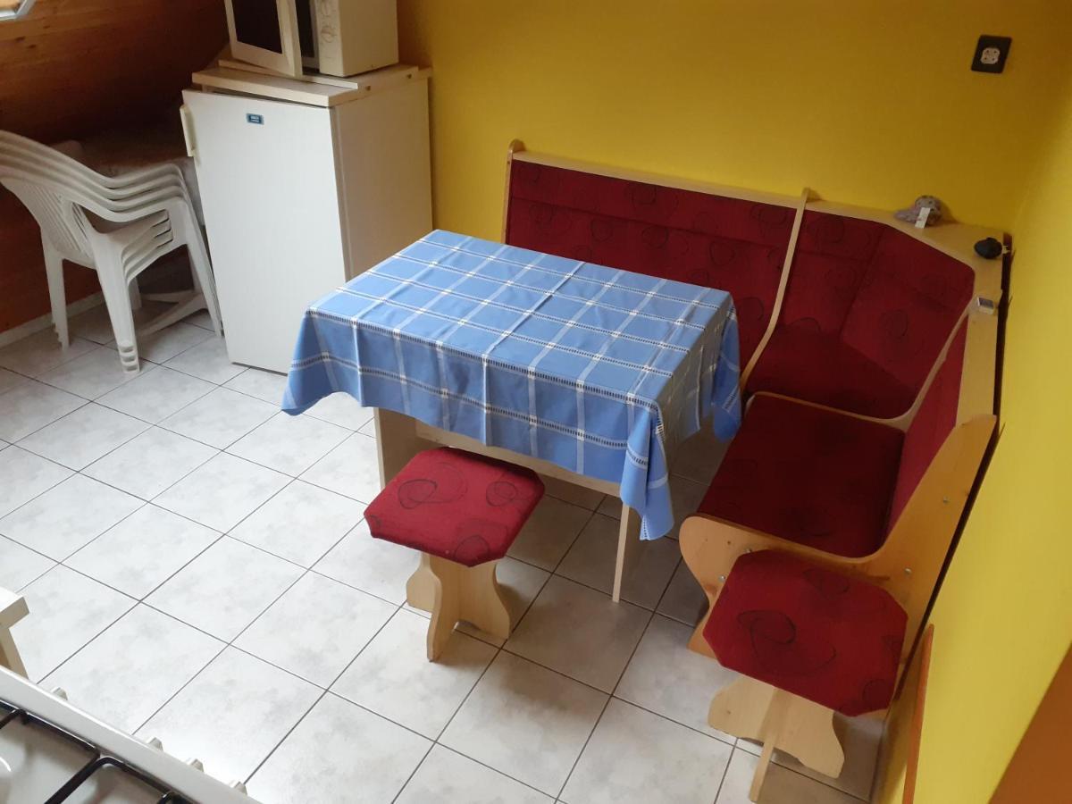 Patri Apartmanhaz Keszthely Exterior photo